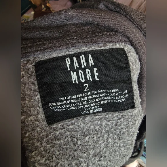 Paramore Floral Jacket Size 2X - Picture 4 of 4